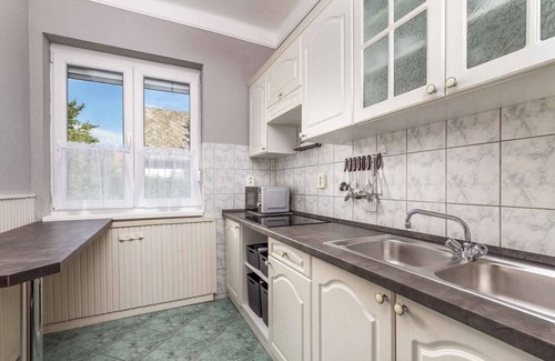 Balatonmariafurdo House | Holiday home near the center