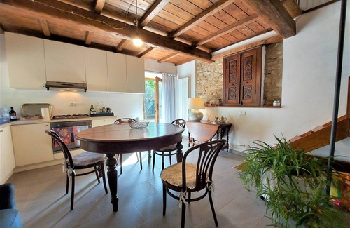 Fiano House | Holiday Home in Tuscany near Lucca