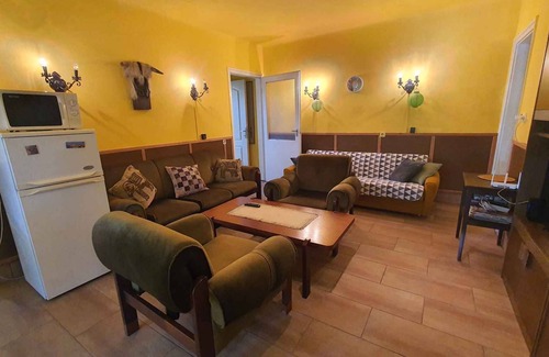 Szantod House | Holiday home in a popular area of Szántód with internet