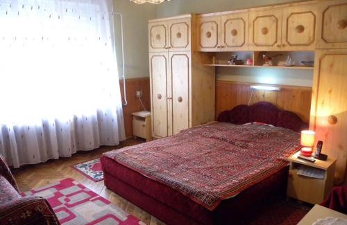 Balatonfenyves House | Holiday home in Balatonfenyves 18379