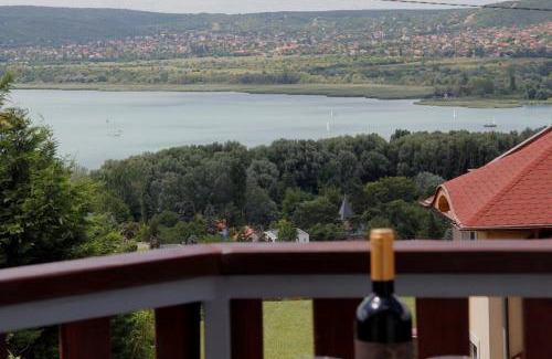 Balatonfuzfo House | Holiday home in Balatonfuzfo 35646