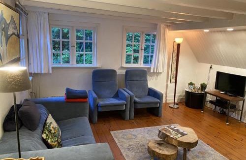 Bergen House | Holiday Home in Bergen near the Beach
