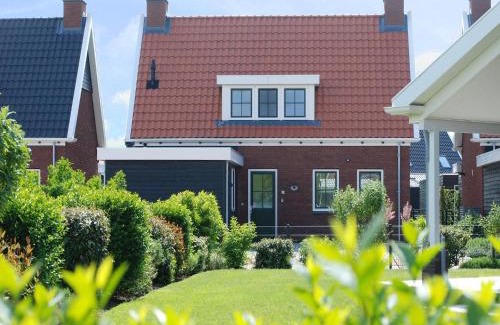Colijnsplaat House | Holiday Home in Colijnsplaat