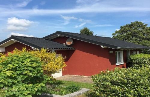 Daun House | Holiday home in Daun with swimming pool
