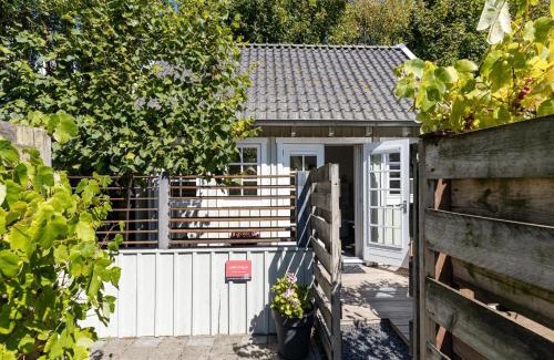 Domburg House | Holiday Home in Domburg near the Beach