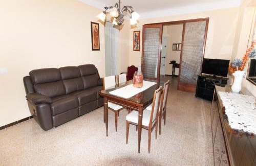 Sant Pere Pescador House | Holiday Home in St Pere Pescador with Pool