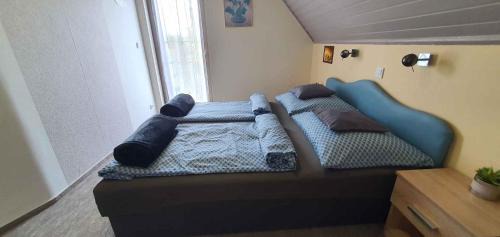 Balatonmariafurdo House | Holiday home in Balatonmariafürdo 43399