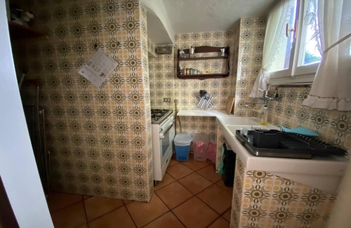 Meina House | Holiday Home in Meina