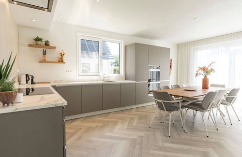 De Koog House | Holiday Home in De Koog near the Sea