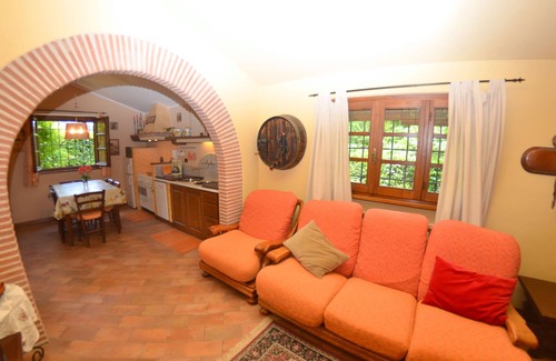 Nocchi House | Holiday Home in Pescaglia near Tuscan Beaches