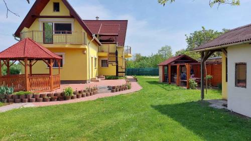 Poroszlo House | Holiday home in Poroszlo - Theiss-See 43133