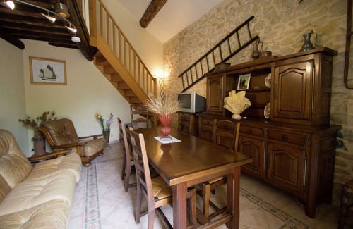 Piolenc House | Holiday Home in Provence with Pool & Tennis
