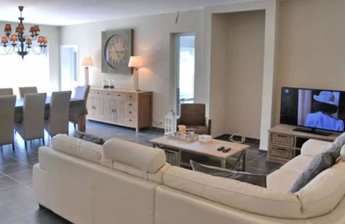 Somme-Leuze House | Holiday Home in Somme-Leuze with Pool & Sauna