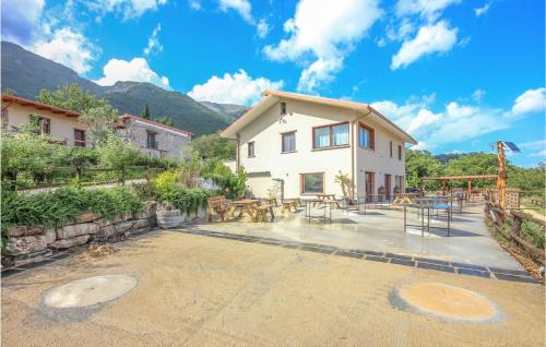 Senerchia House | Holiday Home In Strada Cervara