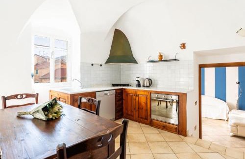 Taggia House | Holiday Home In te l'Aia by Interhome