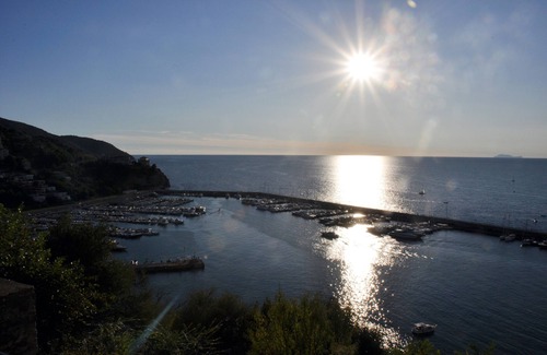 Agropoli Apartment | holiday home in the park of Cilento Agropoli 150 meters from the sea