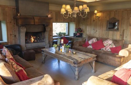 Vielsalm House | Holiday Home in Vielsalm with Garden