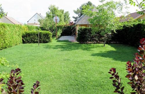 Balatonfenyves House | Holiday Home János - FOD140 by Interhome