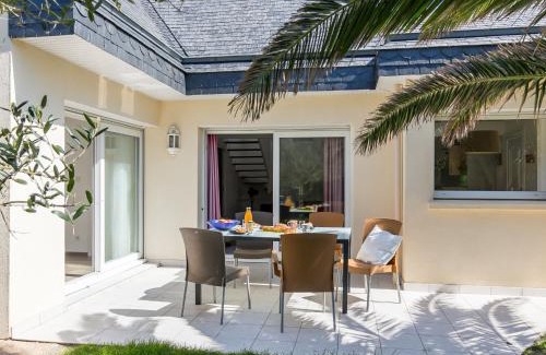 Cleder House | Holiday Home Le Triskell by Interhome