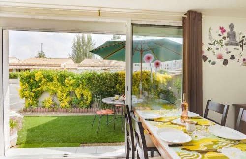 Cap d'Agde House | Holiday Home Les Cristallines-4 by Interhome