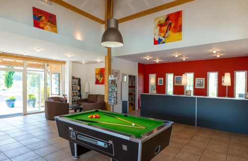 Parentis-en-Born House | Holiday Home Les Cottages du Lac M3 Premium by Interhome