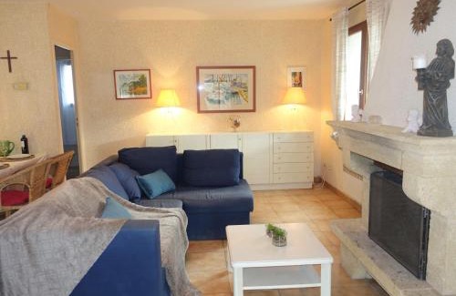 Salles-d'Aude House | Holiday Home Les Hauts de Grimmal by Interhome