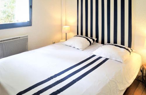 Lacanau-Ocean House | Holiday Home Les maisons de la forêt by Interhome