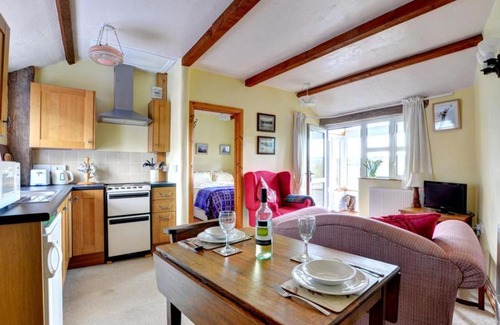 Llangain House | Holiday Home Llangain by Interhome