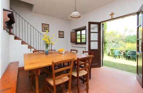Neri House | Holiday Home Lo Scoiattolo n- 10 by Interhome