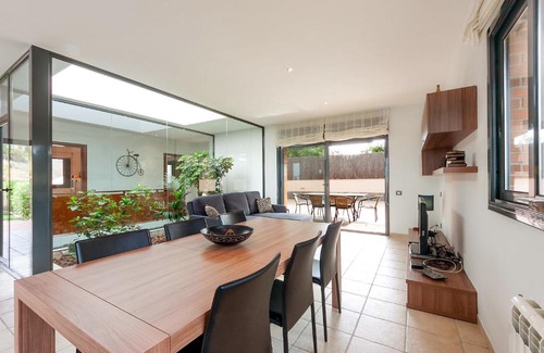 Vidreres House | Holiday Home Luz by Interhome