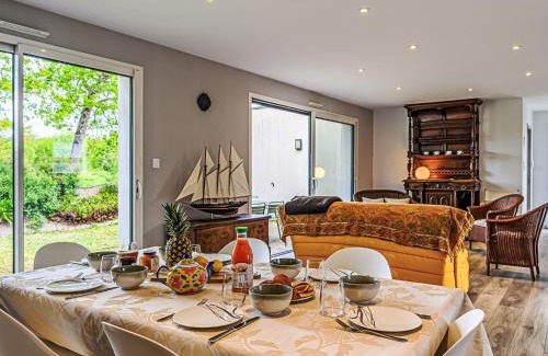 Bono House | Holiday Home Maison Ker Anna by Interhome