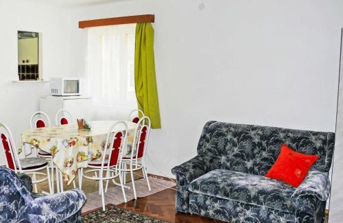 Balatonfenyves House | Holiday Home Michael by Interhome