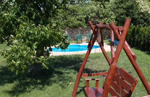 Nagyvazsony House | Holiday home mit Pool und Klimaanlage