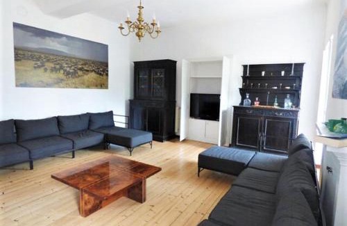 Castello House | Holiday Home near Lago Maggiore Pool
