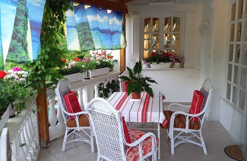 Siofok-Szabadifurdo House | Holiday home near beach