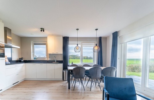 Scherpenisse House | Holiday Home near Scherpenisse Beach