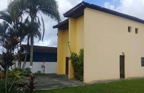 Cananeia House | Holiday home or room with pool