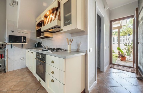 Villasimius House | Holiday Home 'Ory' close to City Centre with Garden & A/C