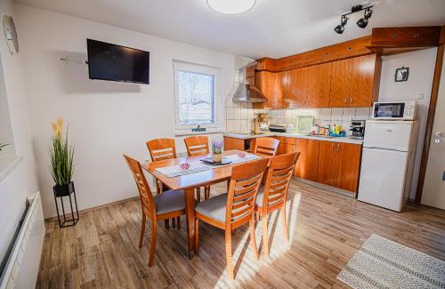 Terme Catez House | Holiday Home Oxi