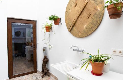 Niguelas House | Holiday Home Patio de las Granadas by Interhome