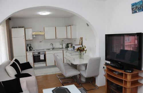 Visoko Apartment | Holiday Home Peaceful Retreat