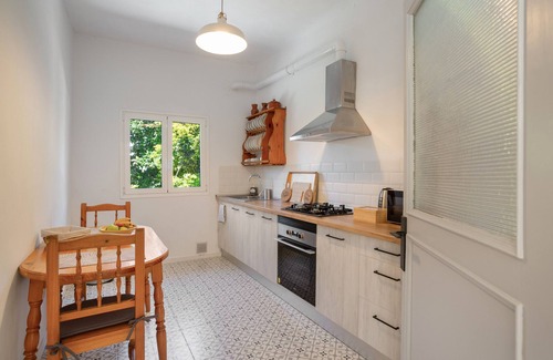 Tacoronte House | Holiday Home 'Picarus' with Private Terrace, Wi-Fi and Air Conditioning
