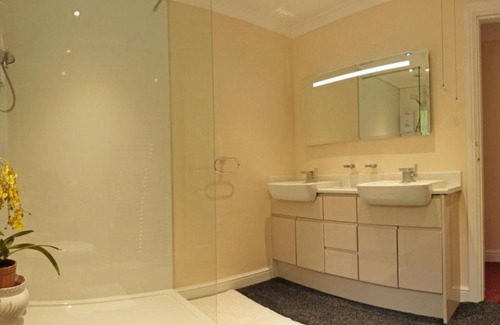 Dolgellau House | Holiday Home Robins House by Interhome