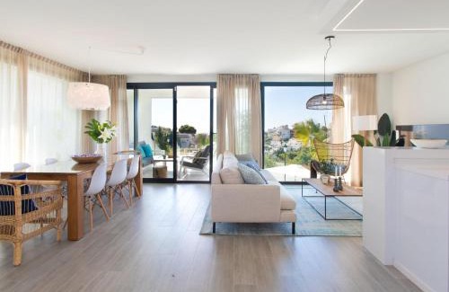 Chimenea House | Holiday Home Royal Palm by Interhome
