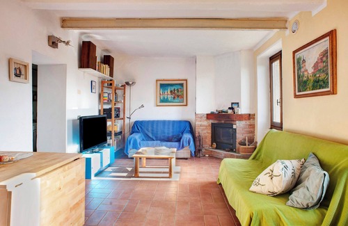 Vernazza House | Holiday Home "Seroa 1" with Sea View, Shared Terrace and Wi-Fi