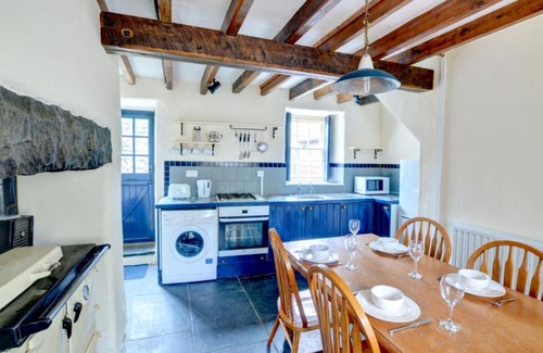 Dolgellau House | Holiday Home South Street by Interhome