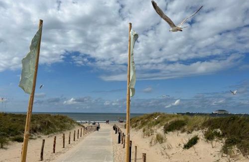 Municipality of Noordwijk Resort | Holiday Home Stern Comfort-1 by Interhome