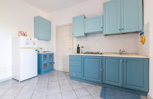 Torre degli Ulivi House | Holiday Home 'Sud Sardinia 15' with Mountain View, Private Garden and Wi-Fi