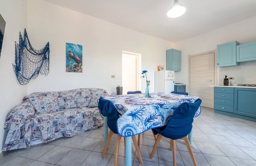 Torre degli Ulivi House | Holiday Home 'Sud Sardinia 15' with Mountain View, Private Garden and Wi-Fi