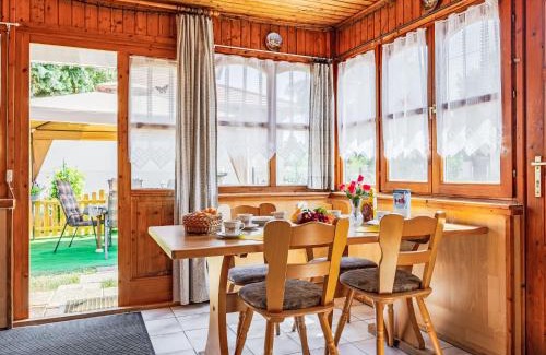 Balatonoszod House | Holiday Home Sunny by Interhome